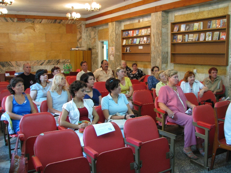 Звітна зустріч учасників навчального візиту до Красніка 2010 08 09